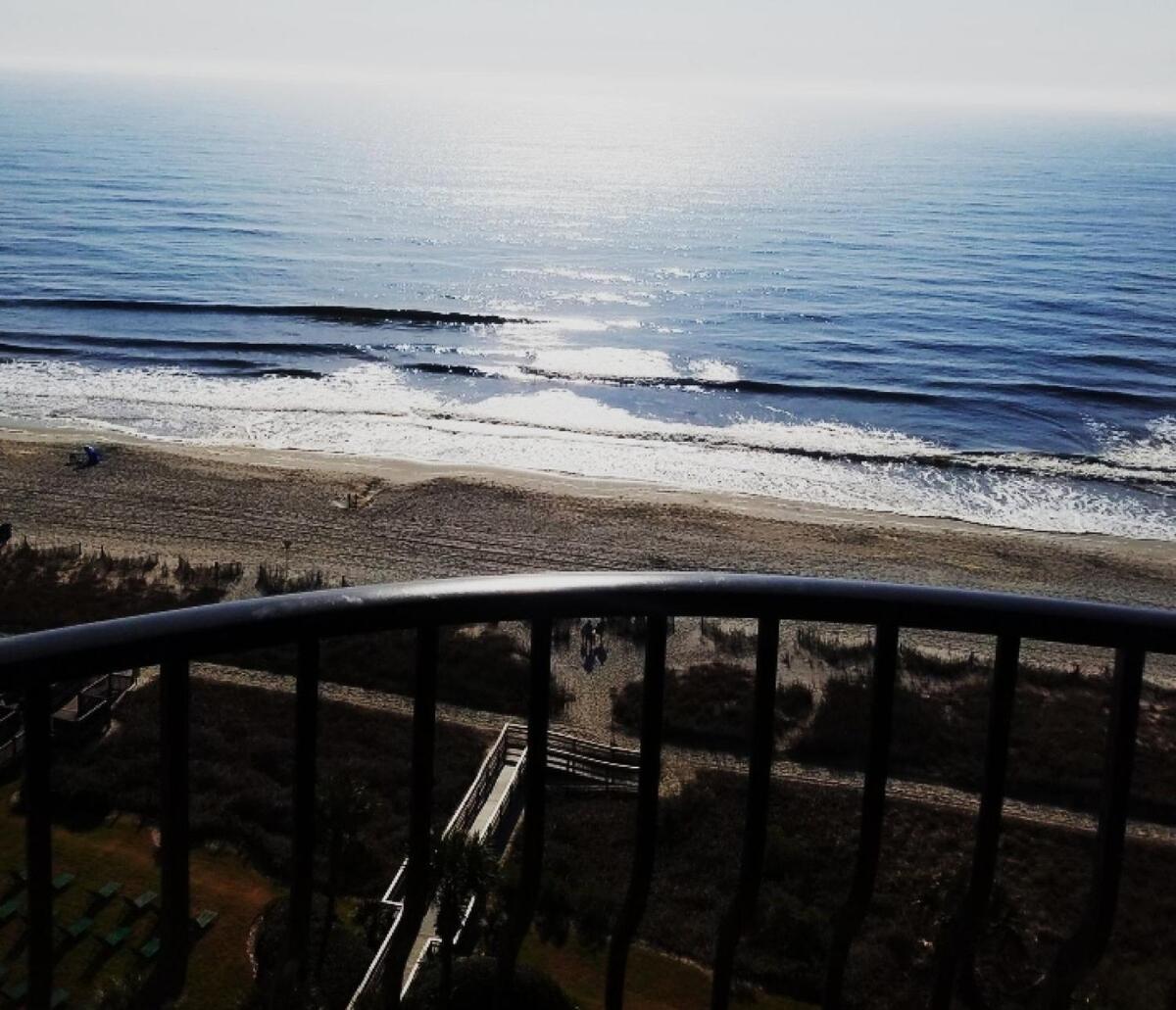 Ocean Front Bliss Newly Renovated 5 Star Aparthotel Myrtle Beach Exterior photo